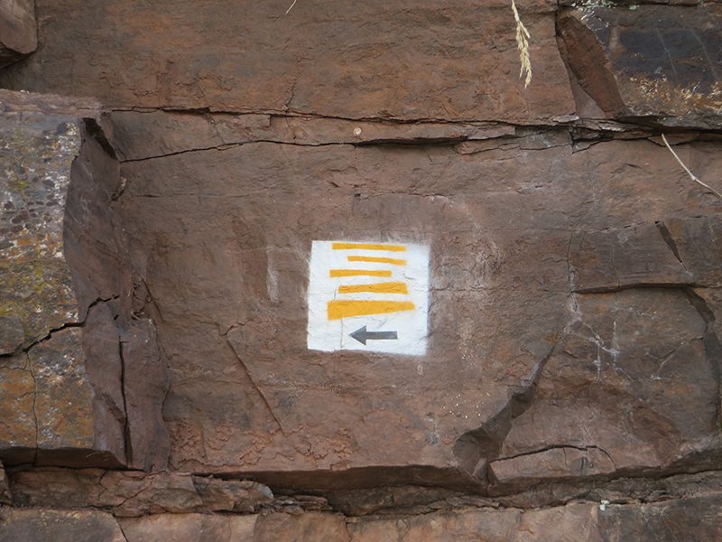 Moselsteig, Markierung, Felsen, Malerei