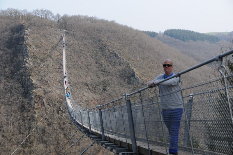 Hunsrück, Hängeseilbrücke, Geierlay, Eröffnung, Sonnenschein, Wandern, Saar-Hunsrück-Steig, Mörsdorf, Brückenschwankungen