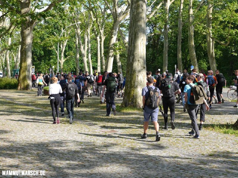 Viele Mammutmarsch-Wanderer waren in Berlin am Start